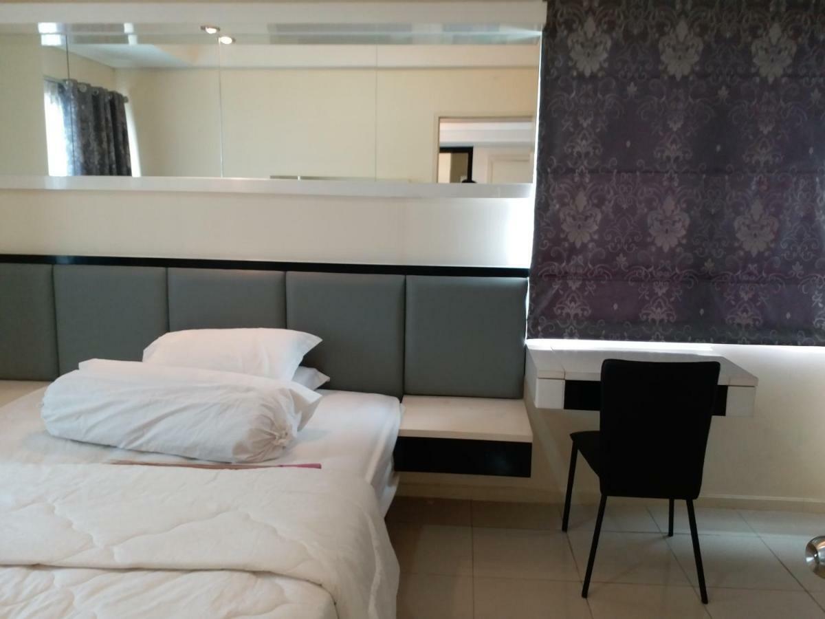 Apartment Cosmo Terrace Jakarta Luaran gambar